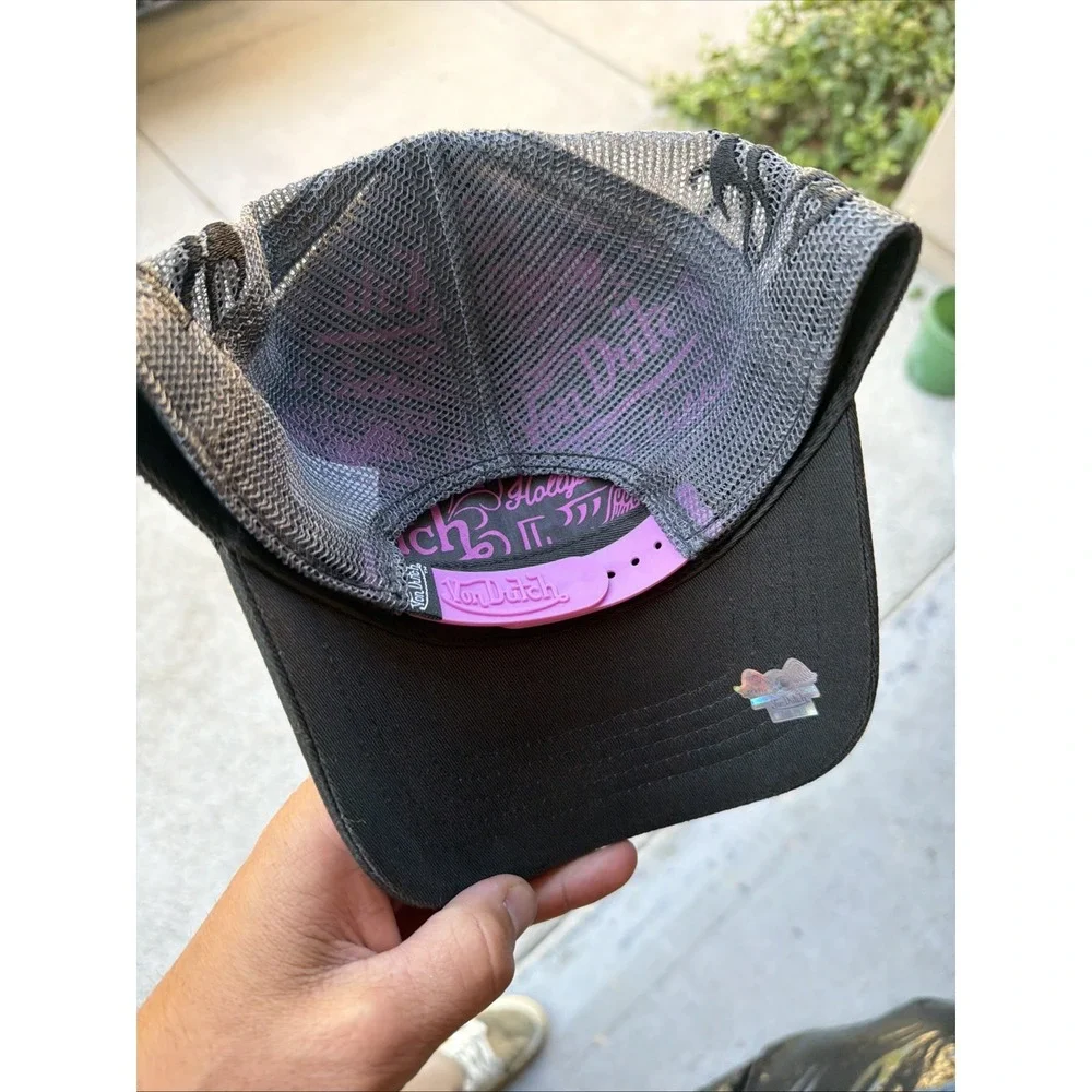 Von Dutch Embroidered Pink&Black Flames/Flying Eyeball SnapBack Trucker Hat